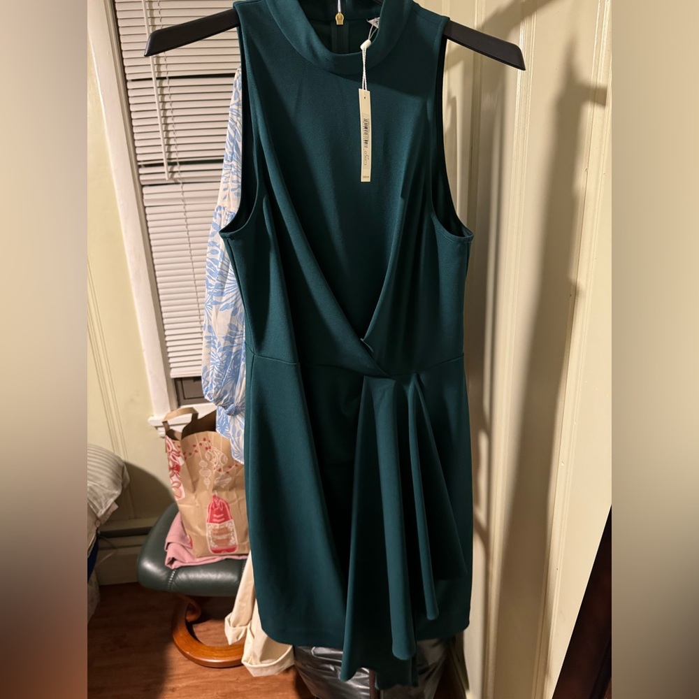 NWT Green Trina Turk Compelling dress